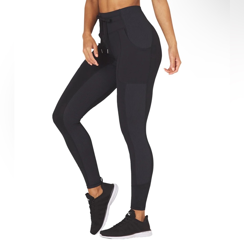 Glyder Street Yoga Leggings NWT‎